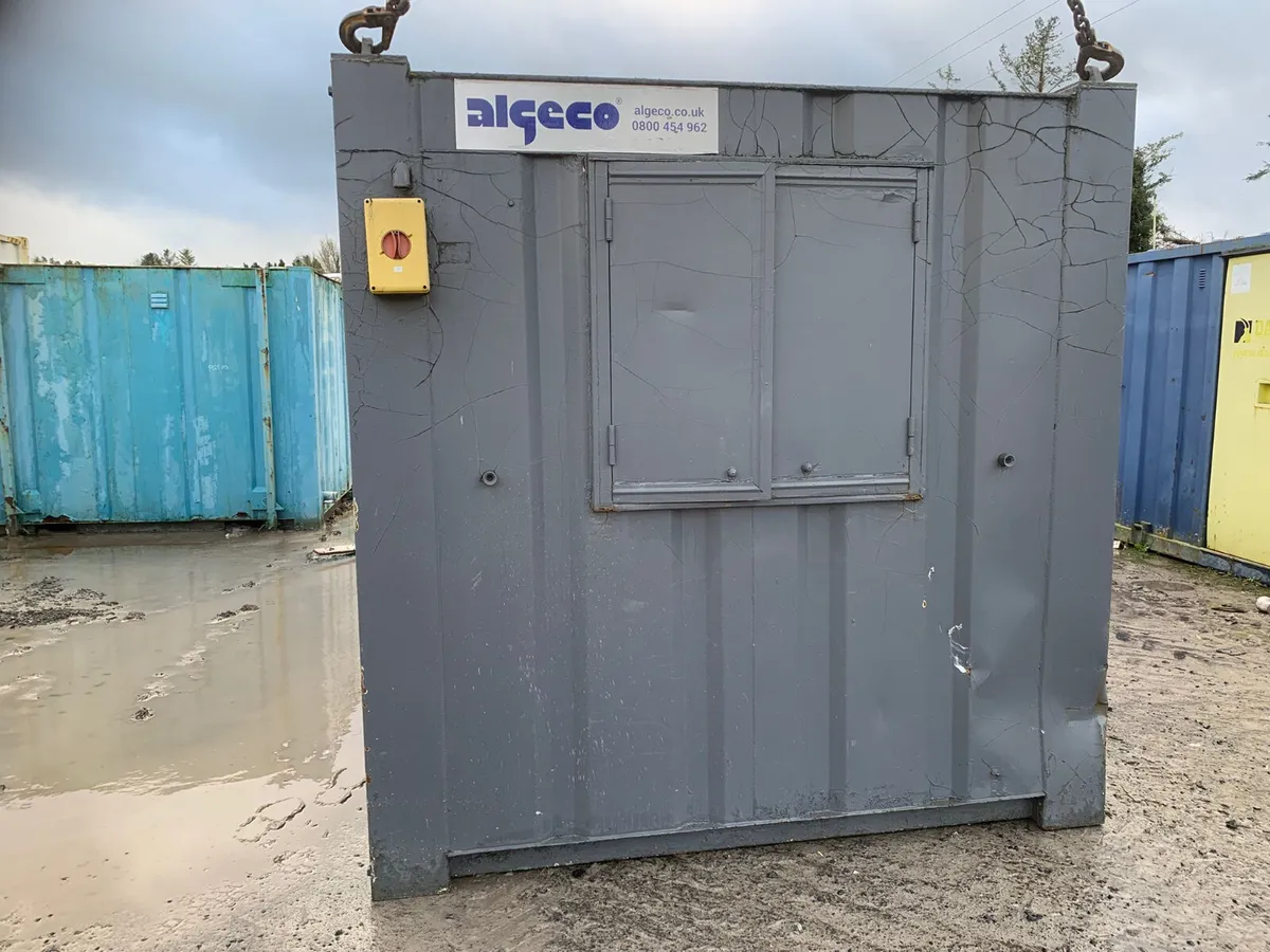 20ft x 8ft 50/50 Office/Store - Image 2