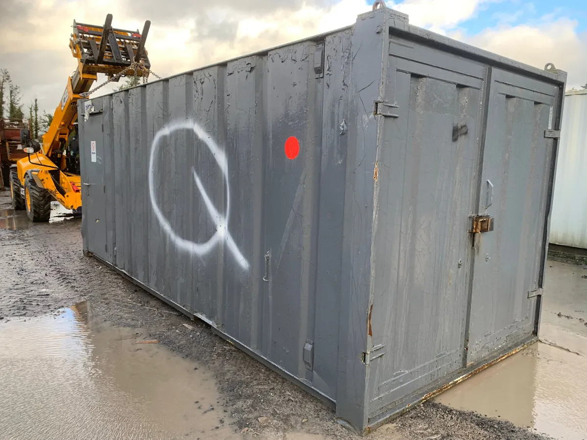 20ft x 8ft 50/50 Office/Store - Image 3