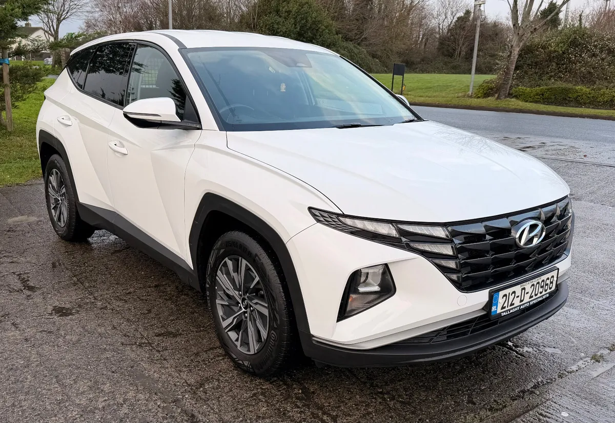 2021 Hyundai Tucson LOW MILEAGE - Image 1