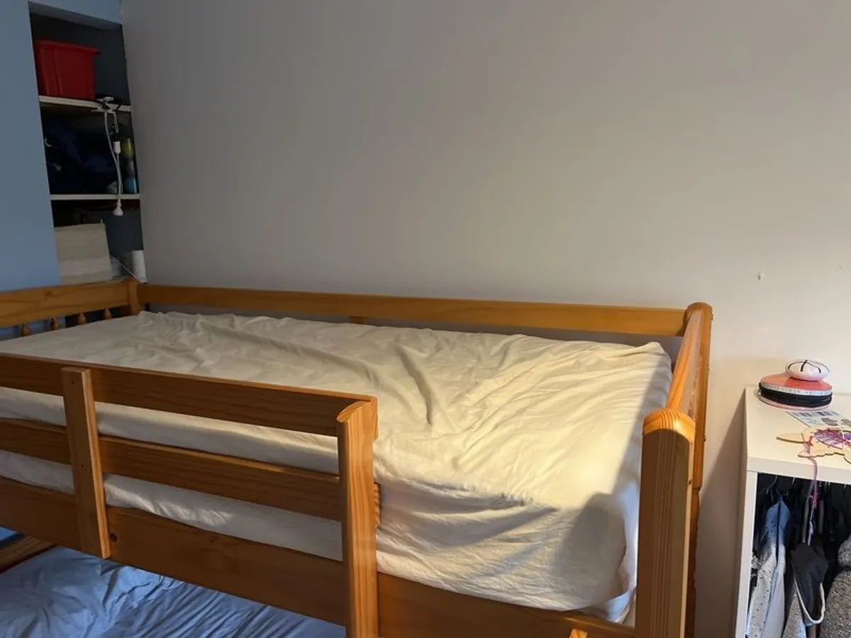 Bunk bed - Image 2
