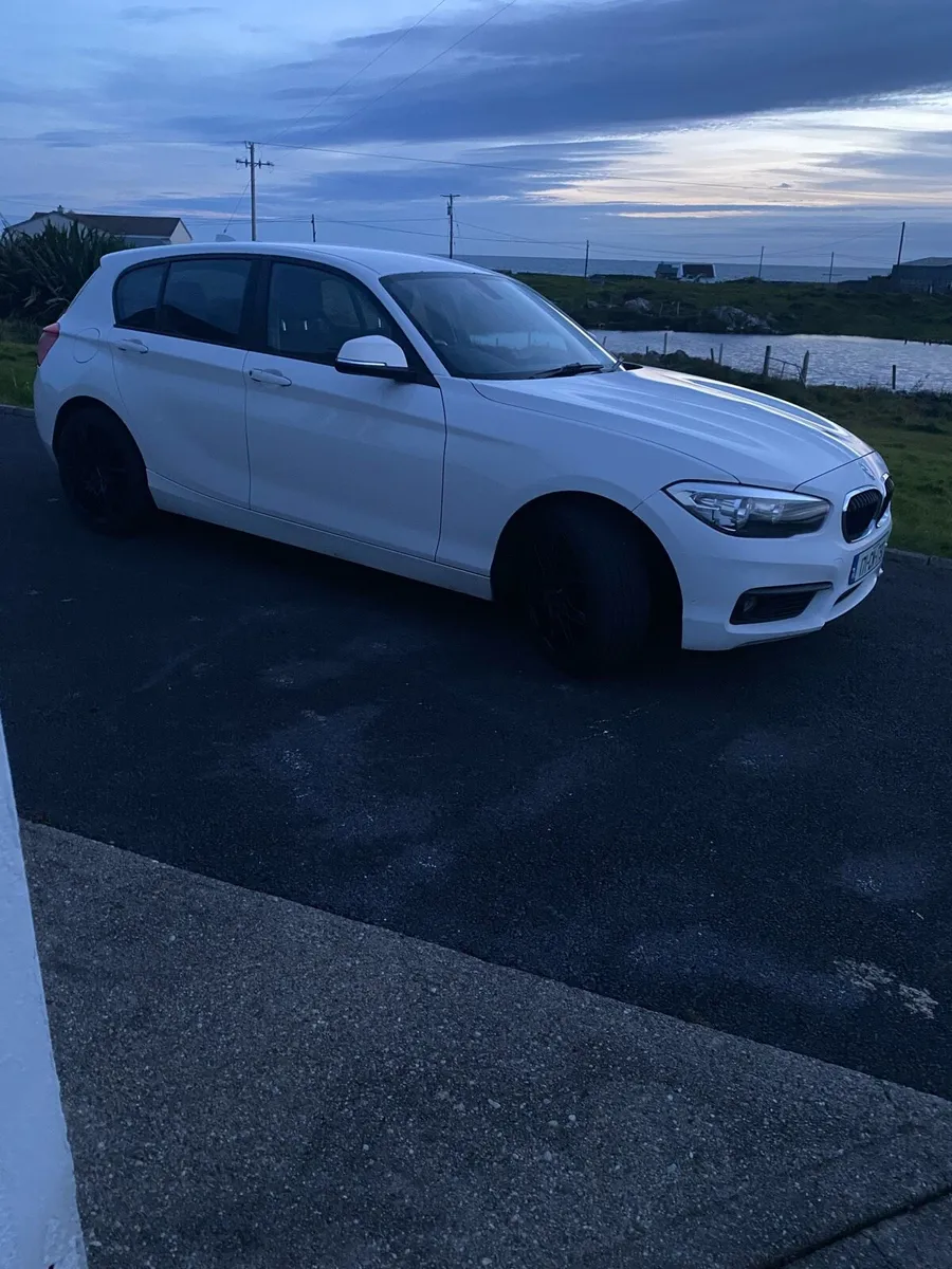 BMW 1 Series - Image 1