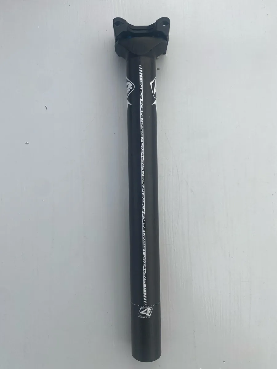 Carbon Seatpost - Image 2