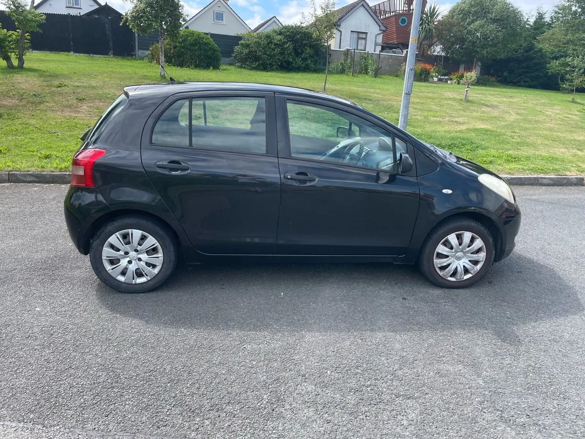 Toyota Yaris - Image 3