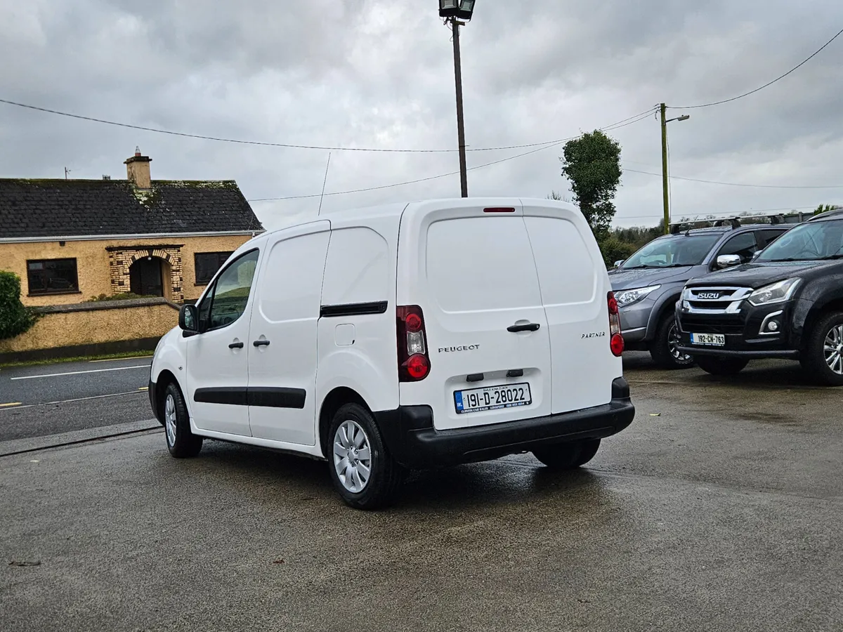 2019 PEUGEOT PARTNER 3 SEATER  1.6L TOP SPEC TOUCH - Image 4