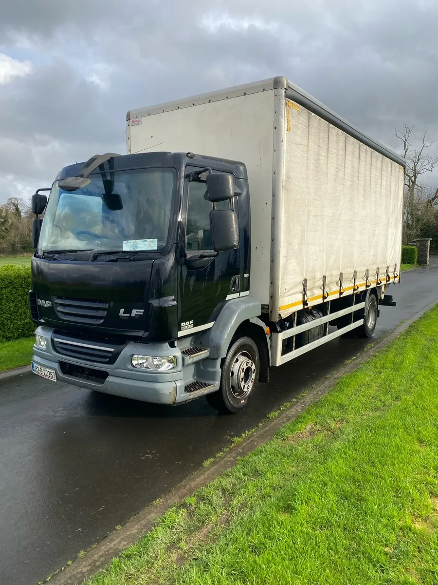 Daf 55-220 taxed and tested - Image 1