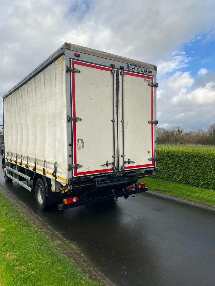 Daf 55-220 taxed and tested - Image 3