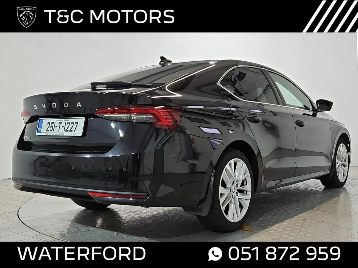 Skoda Octavia Se + 2.0TDI 115HP - Front & Rear Sen - Image 4