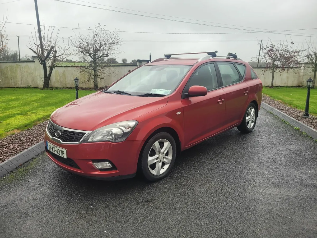 Kia Ceed 2012 - Image 1
