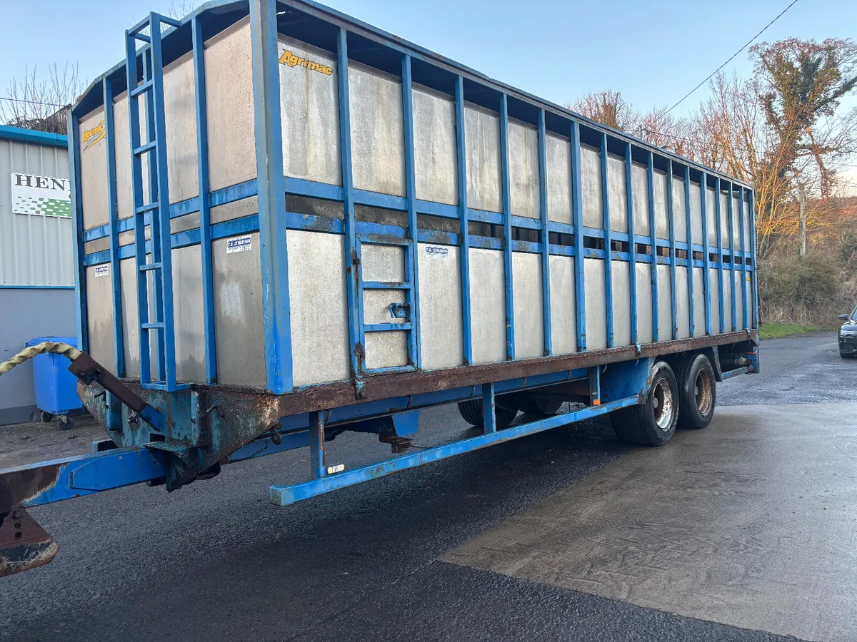 Mcm 25Ft Cattle Trailer - Image 1