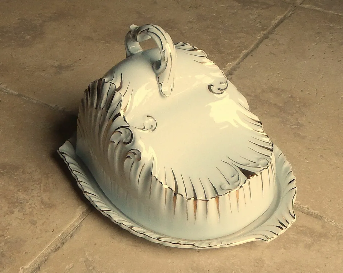 Vintage Porcelain Cheese Dome - Image 1