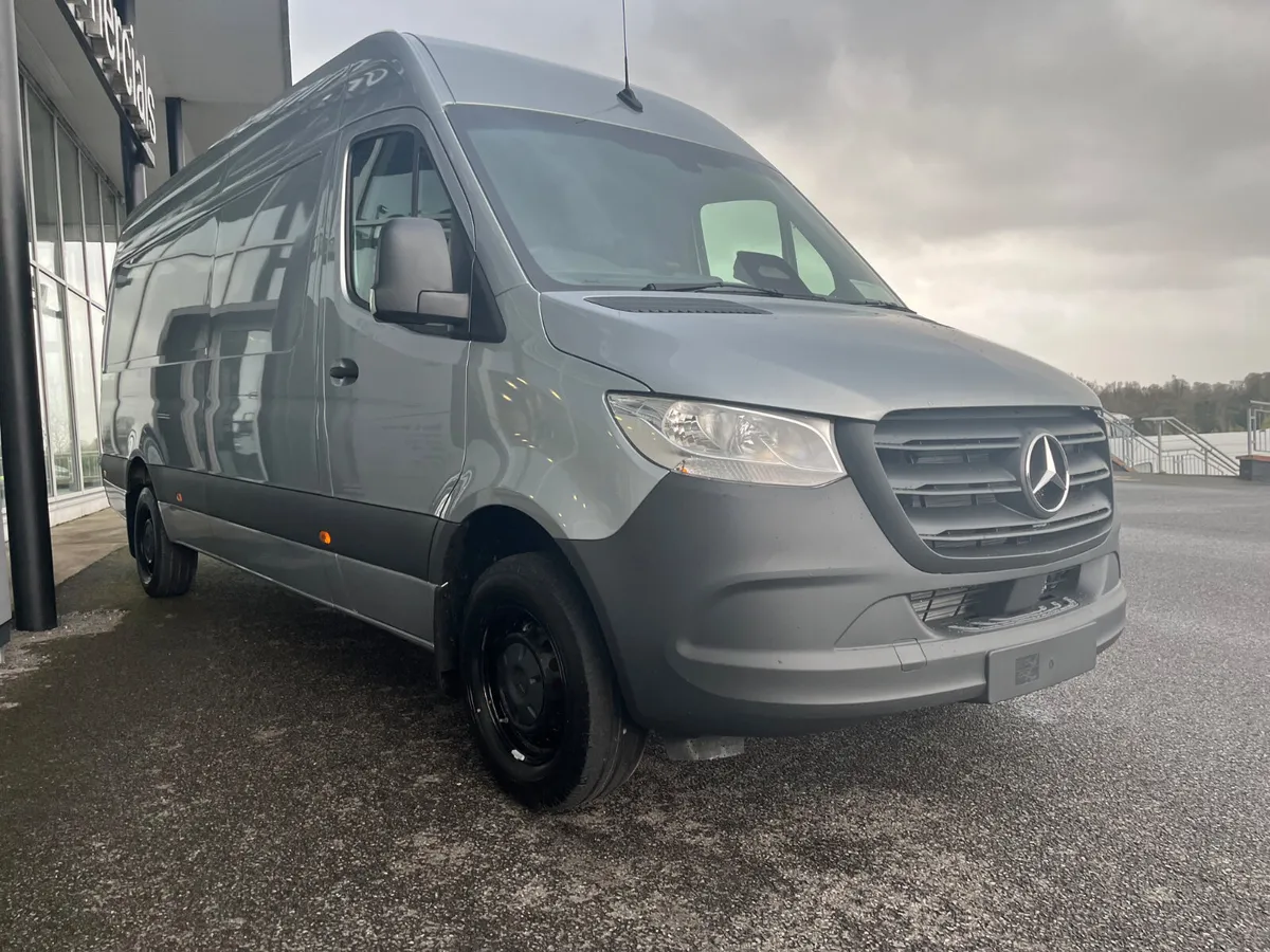 261 Mercedes Benz Sprinter 317/43 PRO Auto - Image 4
