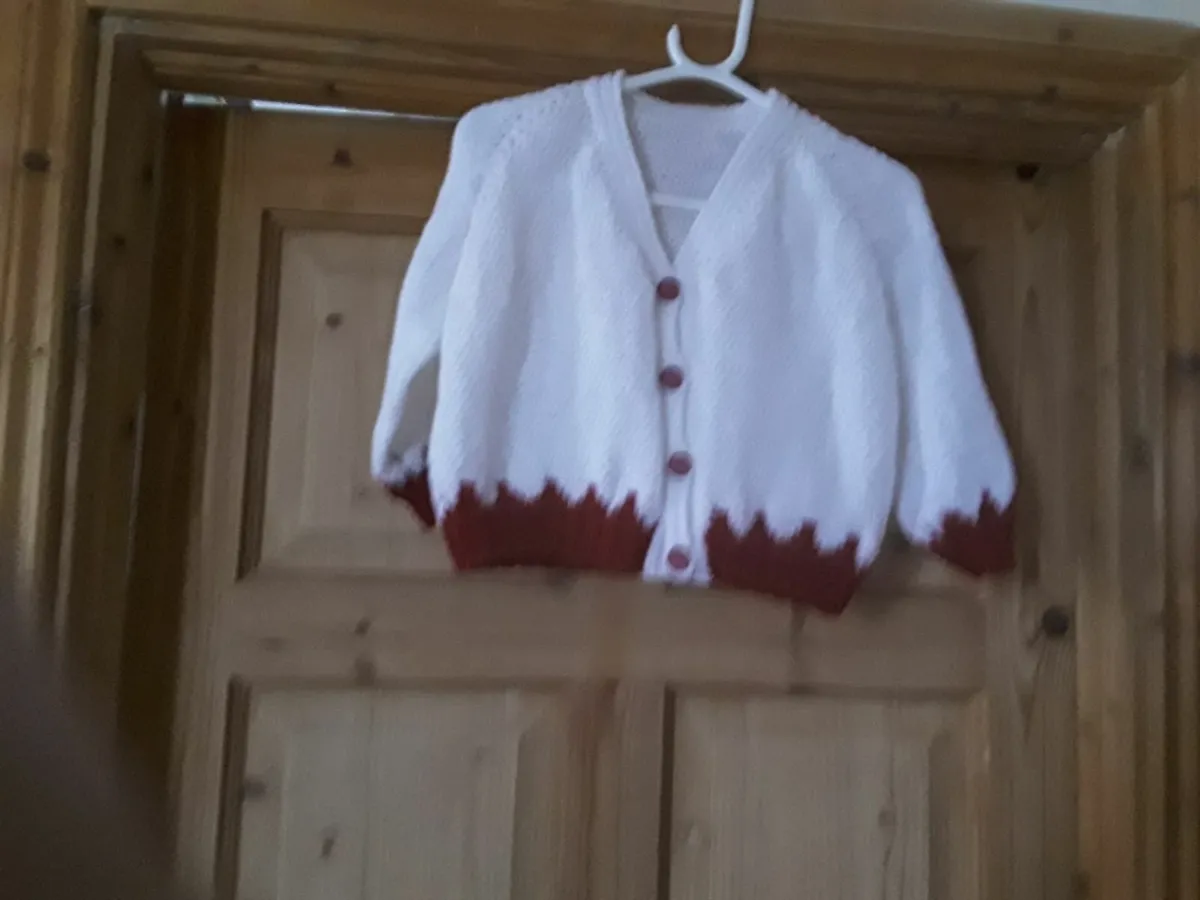Brand new hand knitted toddler cardigan 2 to 3 yea - Image 2