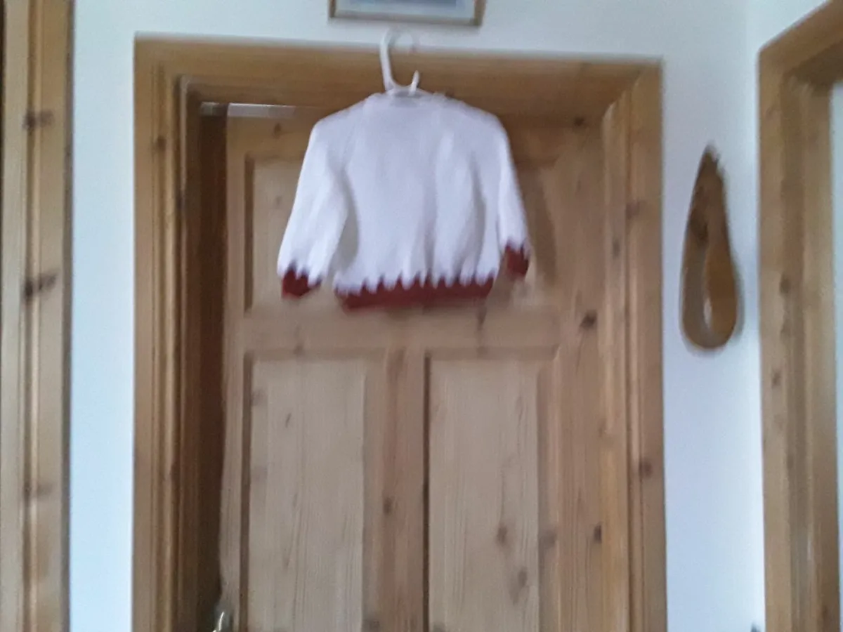 Brand new hand knitted toddler cardigan 2 to 3 yea - Image 4