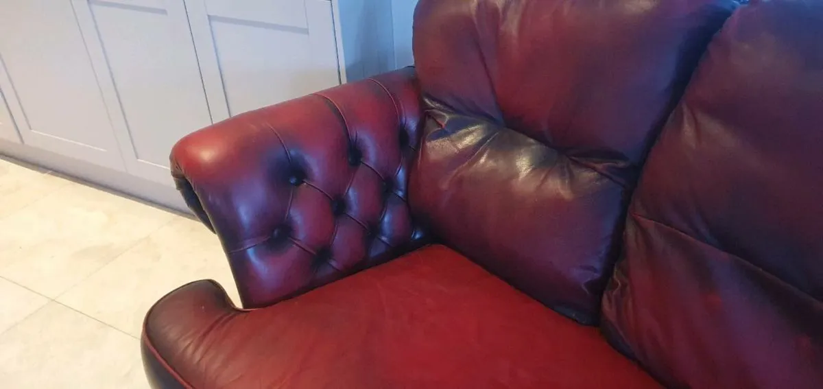 Chesterfield 4 piece Suite - Image 1