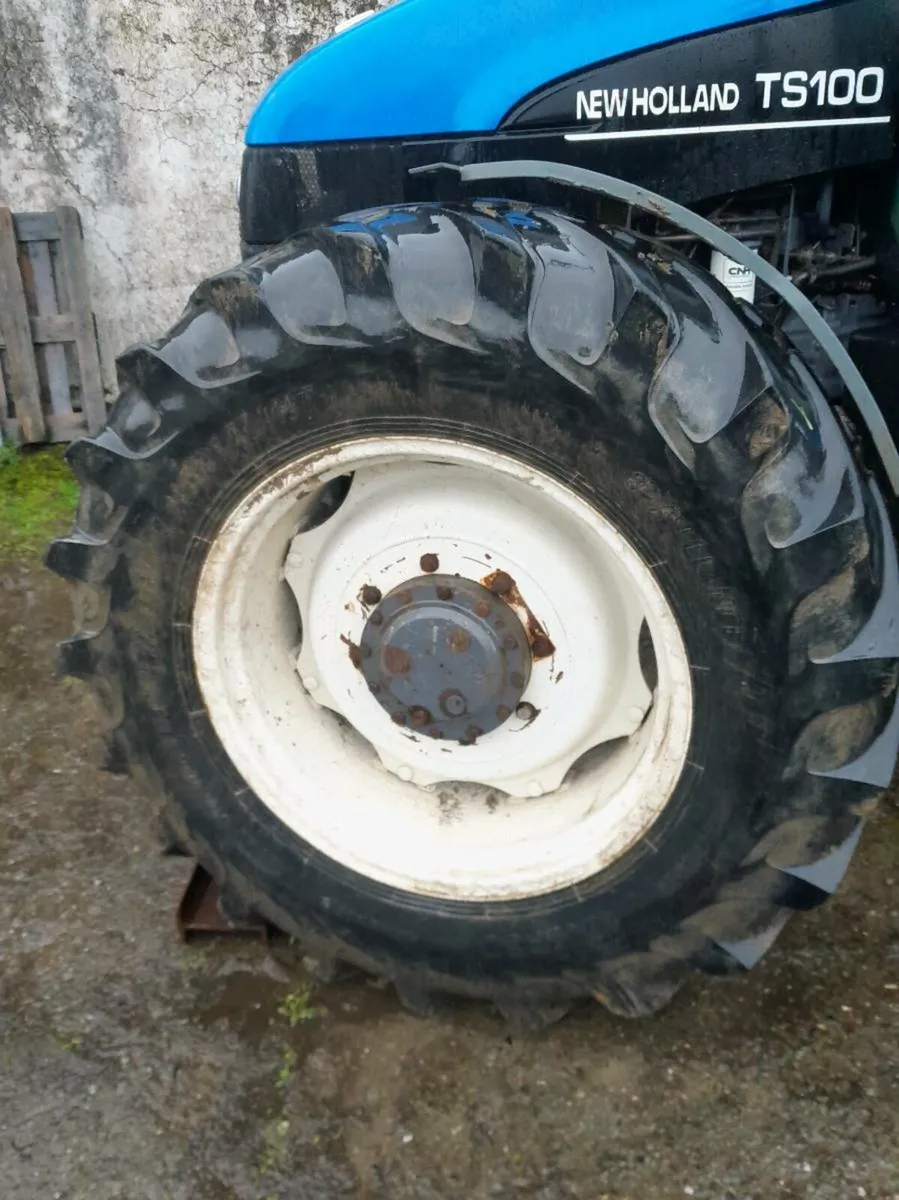 Tractor wheels tyres - Image 3