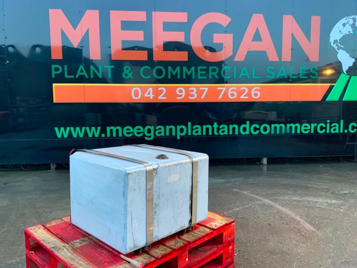 Scania P Series 200lts Aluminium Hydraulic OIL Ti - Image 1