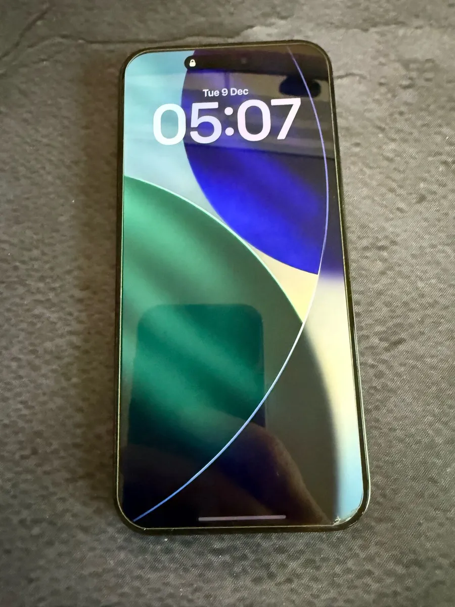 iPhone 15 Pro Max - Unlocked - 256GB - Image 1