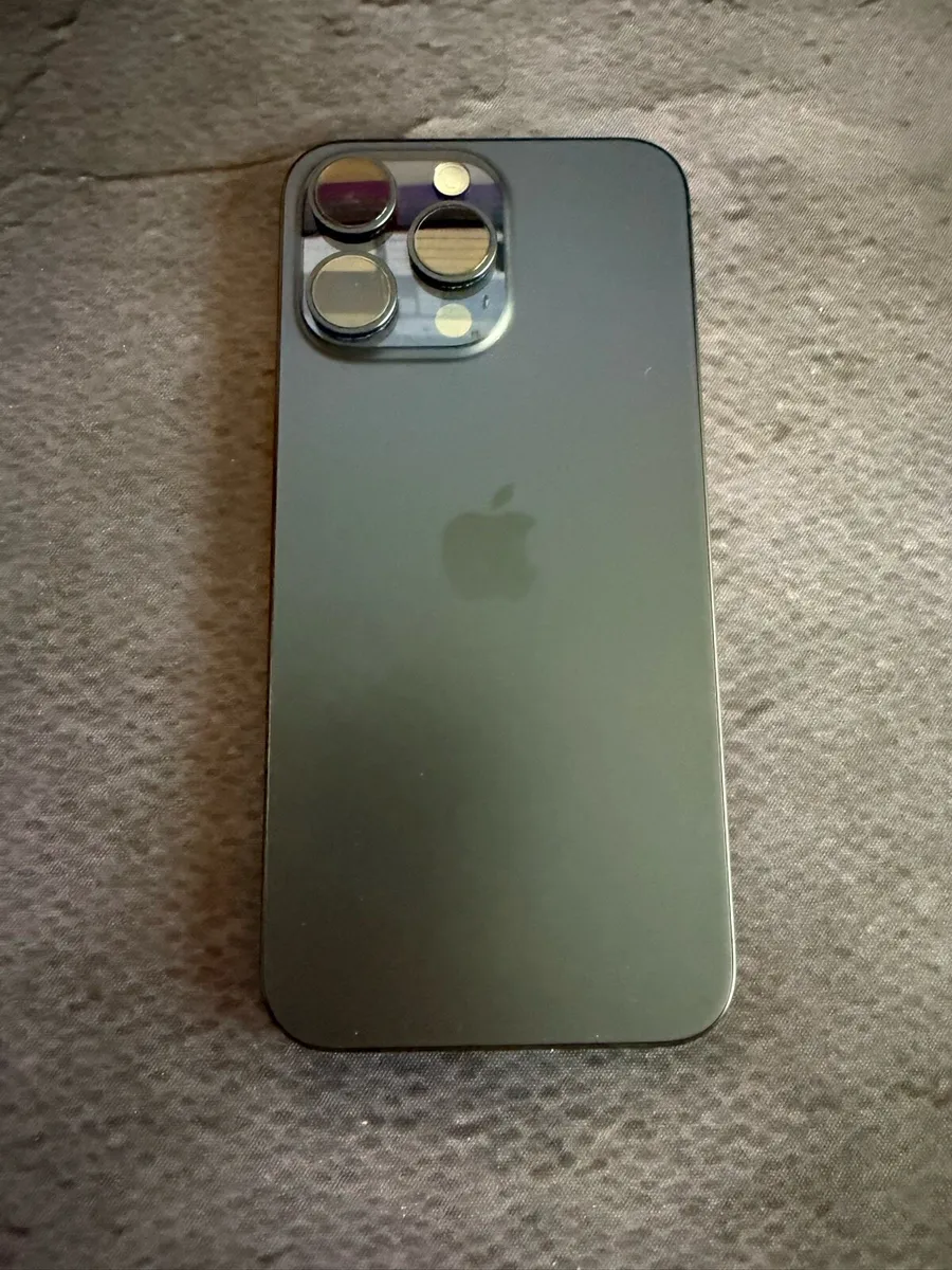 iPhone 15 Pro Max - Unlocked - 256GB - Image 2