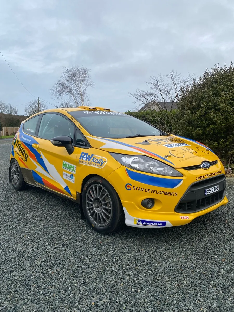 Ford fiesta R2 Rally Car - Image 2