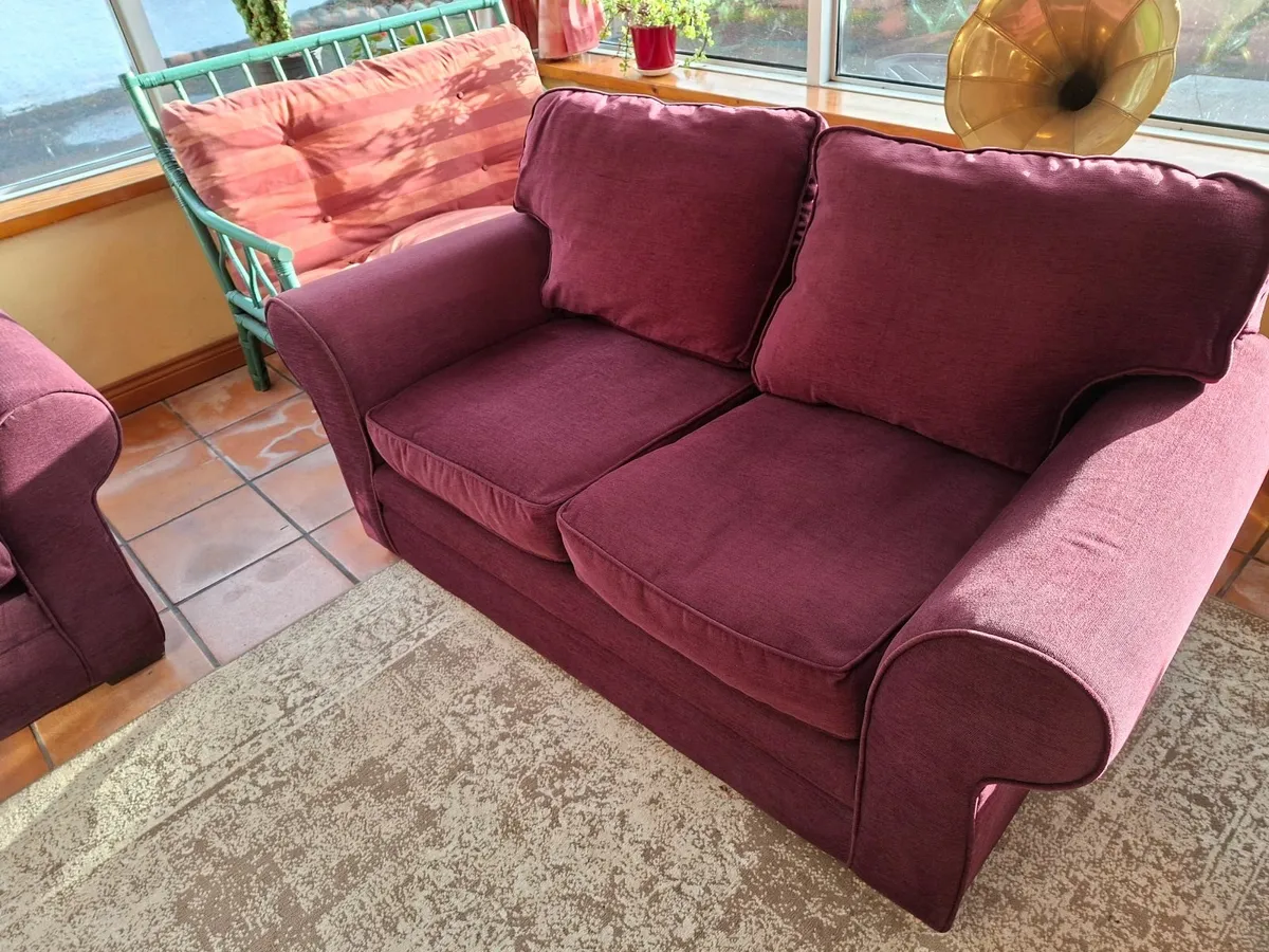 2 Never Used New Sofas - Image 2