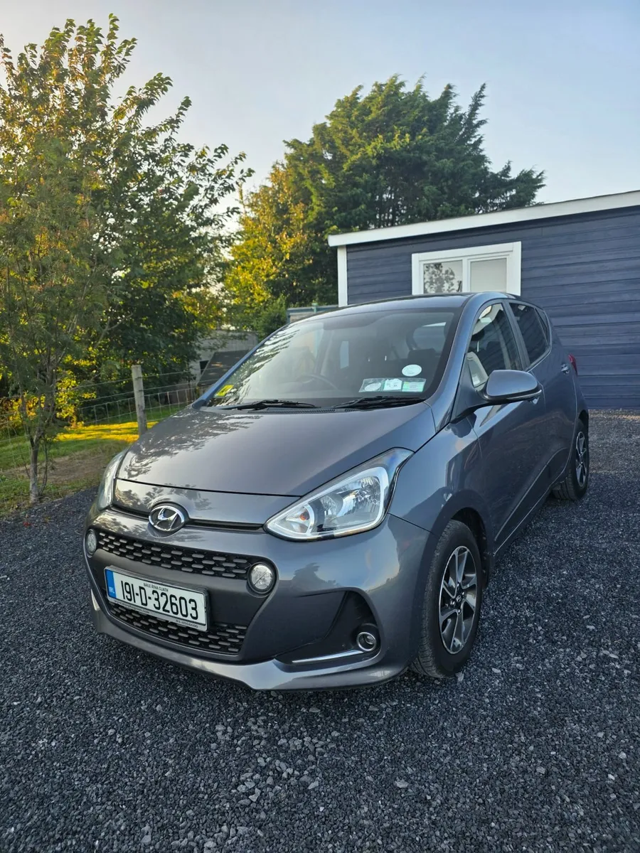 Hyundai i10 2019 Deluxe - Image 1