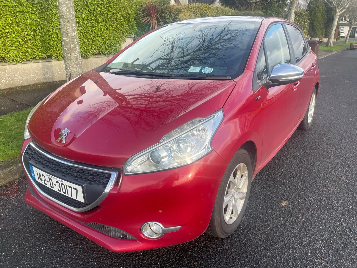 PEUGEOT 208 1.2 “ONE OWNER “61000 MLS NCT 8/26 - Image 4