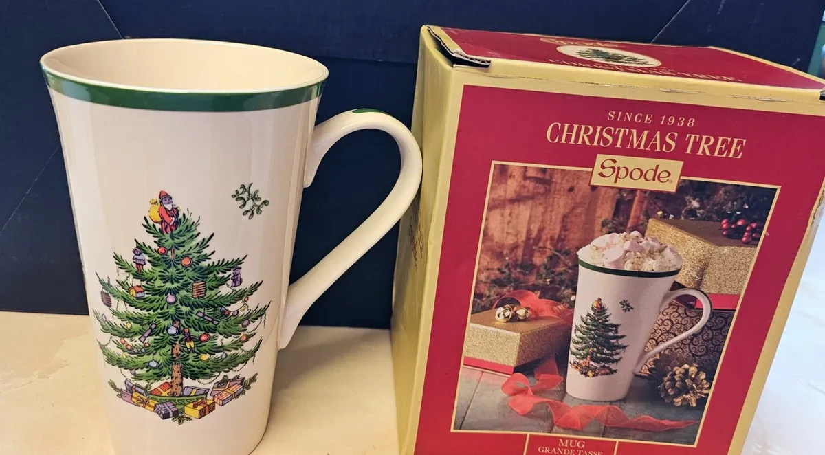 Spode Christmas crockery - Image 1