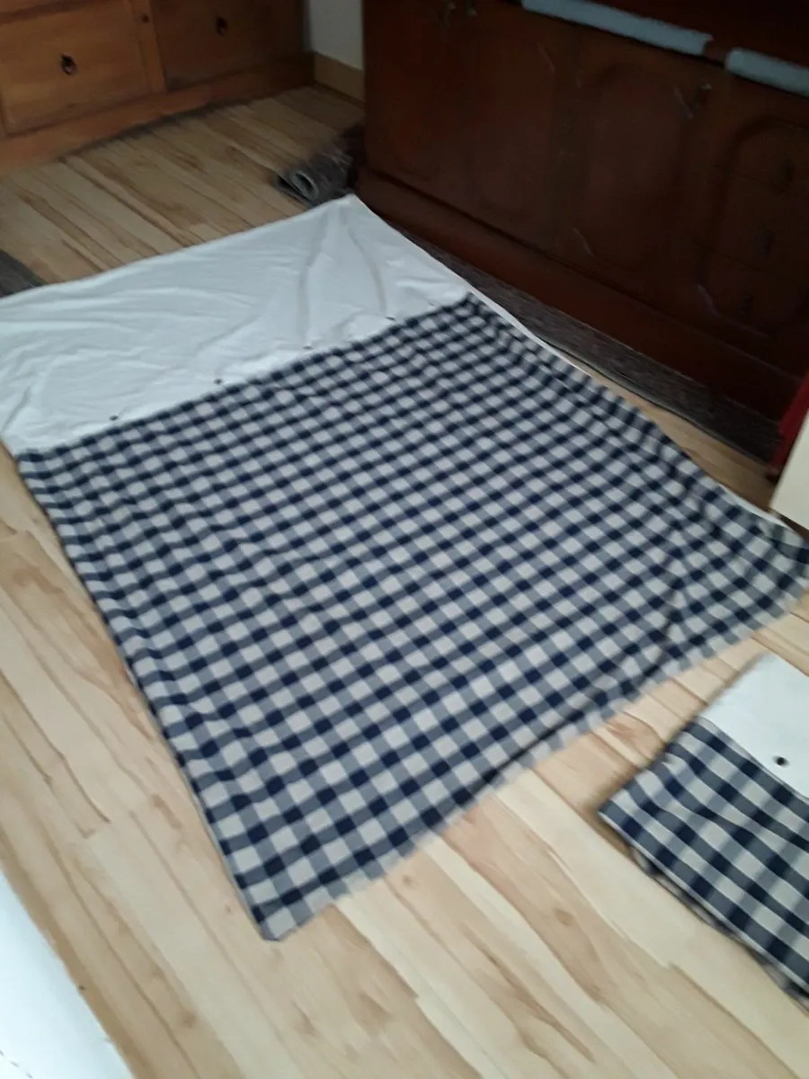 Two retro single duvet covers early 80s - Image 1