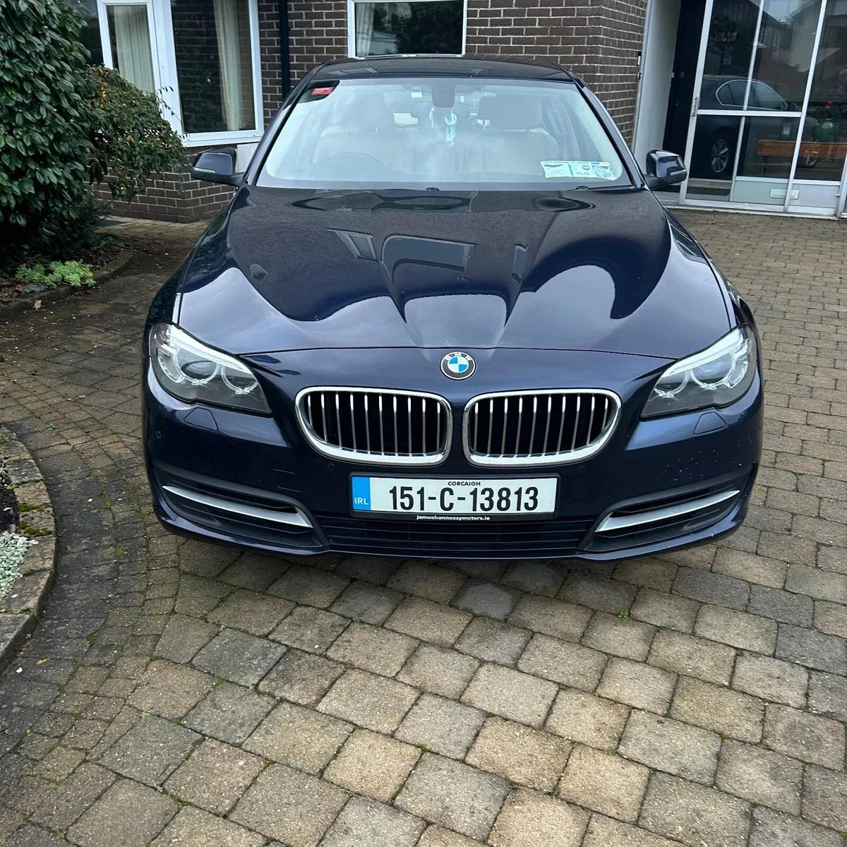 BMW 5-Series 2015 - Image 1