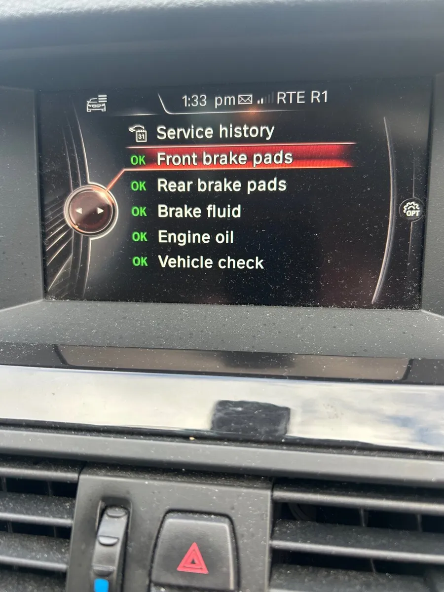 BMW 5-Series 2015 - Image 2