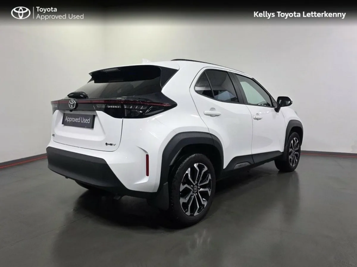 Toyota Yaris Cross YARIS CROSS L-SPORT MONO - Image 2
