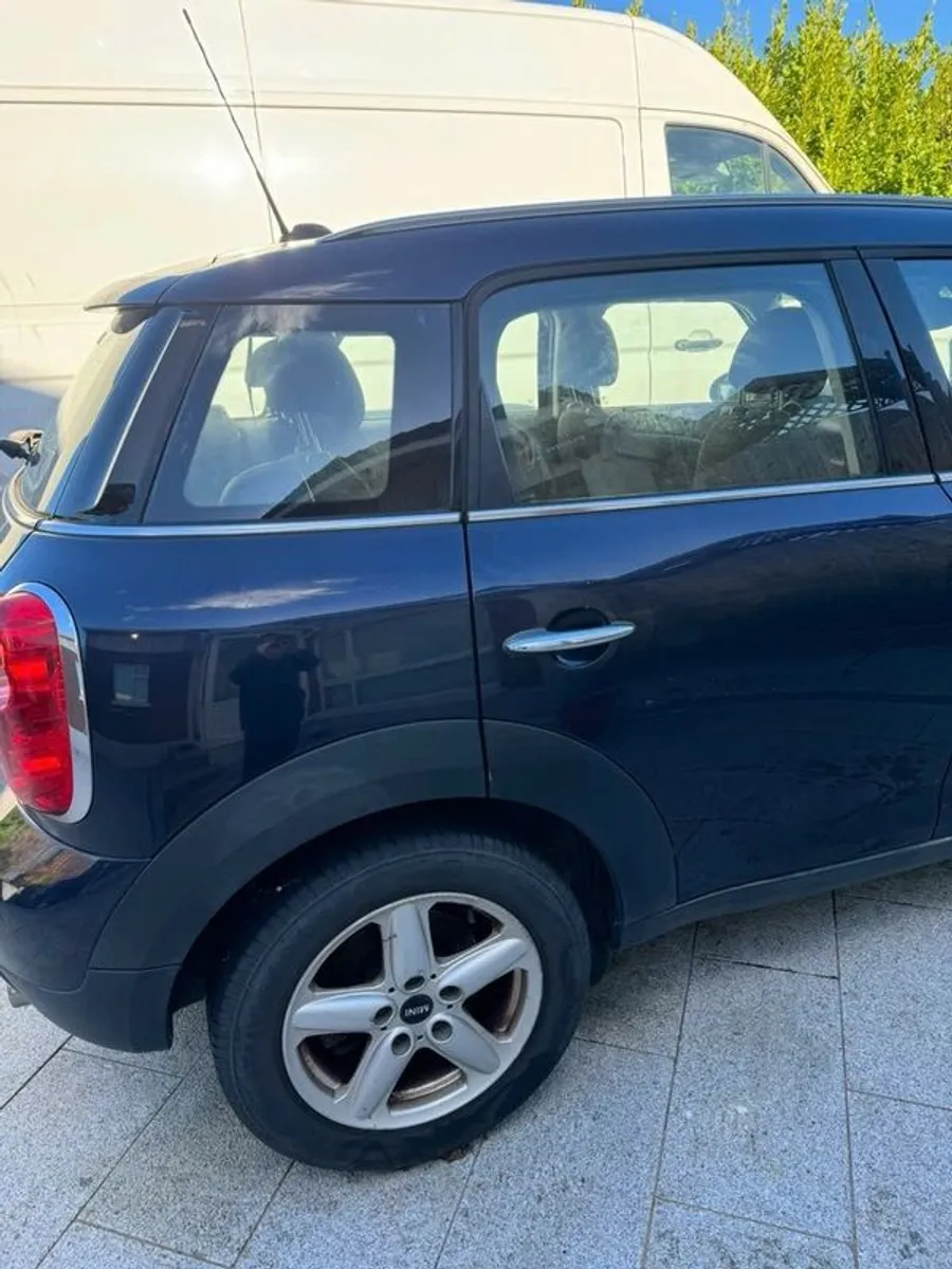 2014 Mini One - Image 2