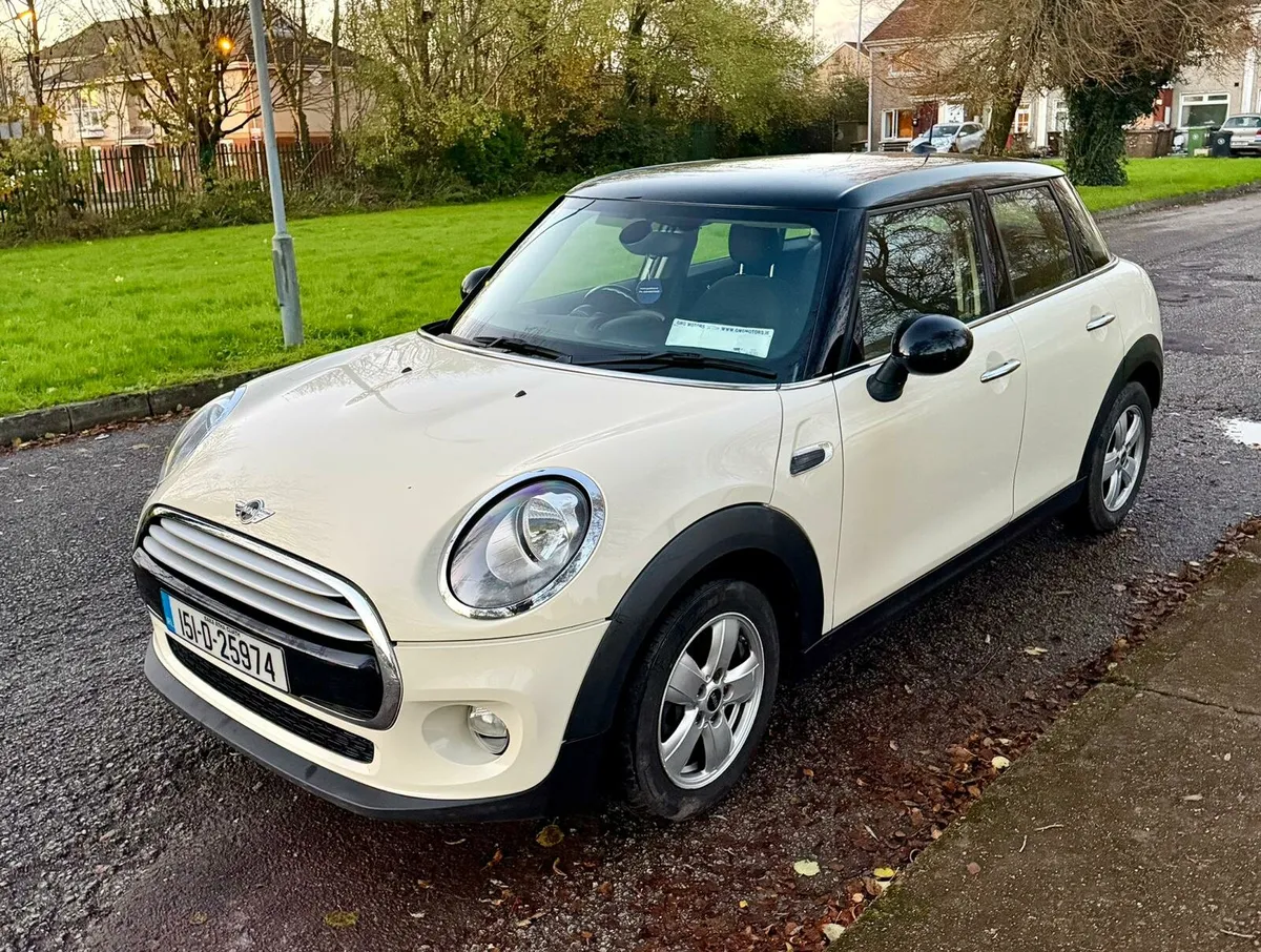 Mini Cooper - Image 1