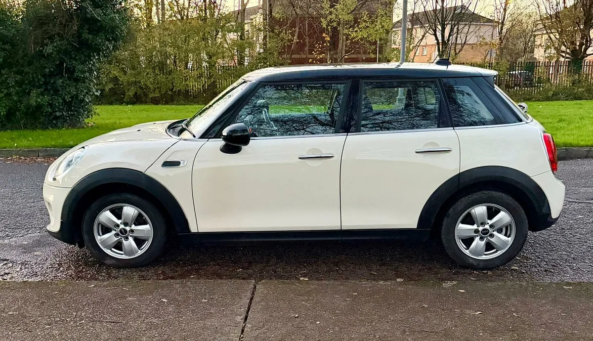 Mini Cooper - Image 4