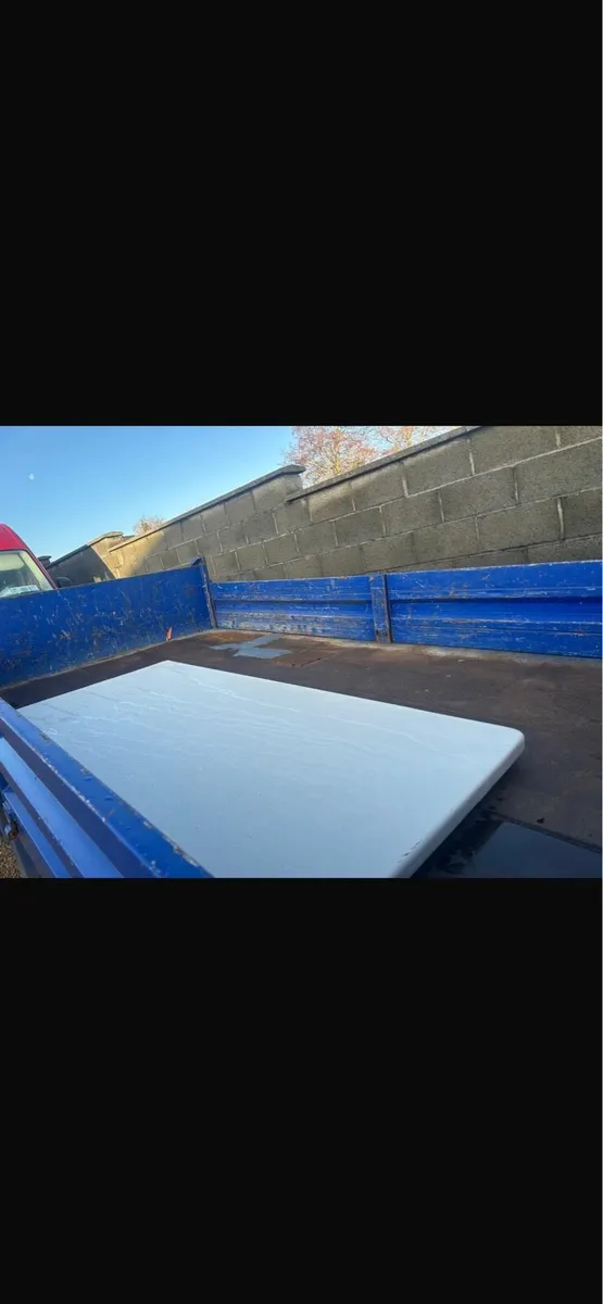 Isuzu NPF 3.5t Tipper - Image 3