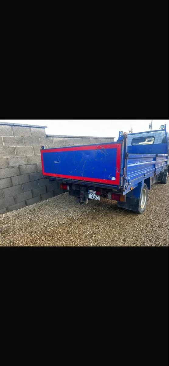 Isuzu NPF 3.5t Tipper - Image 4
