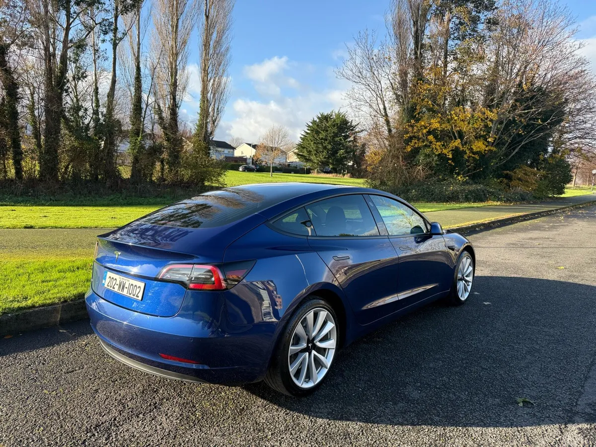 Tesla Model 3 Long Range AWD - Image 1