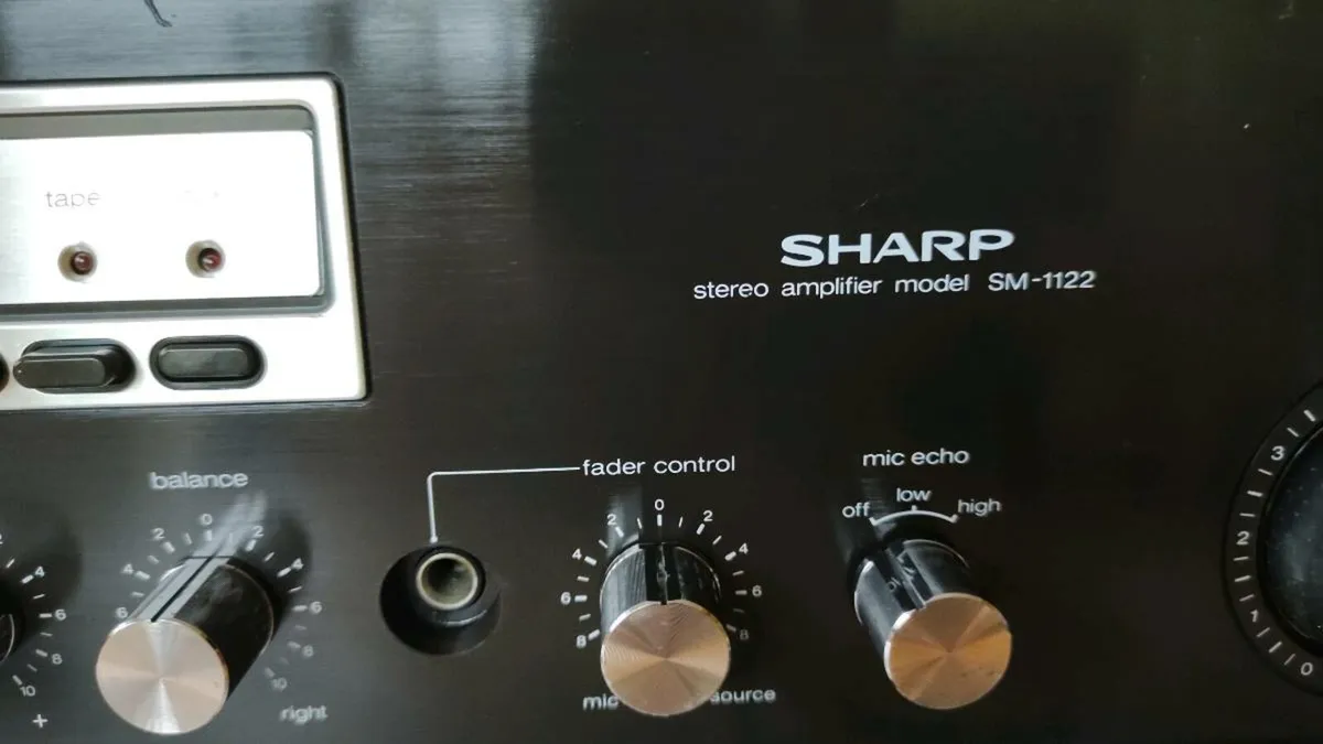 Sharp Vintage Amplifier and Tuner - Image 3