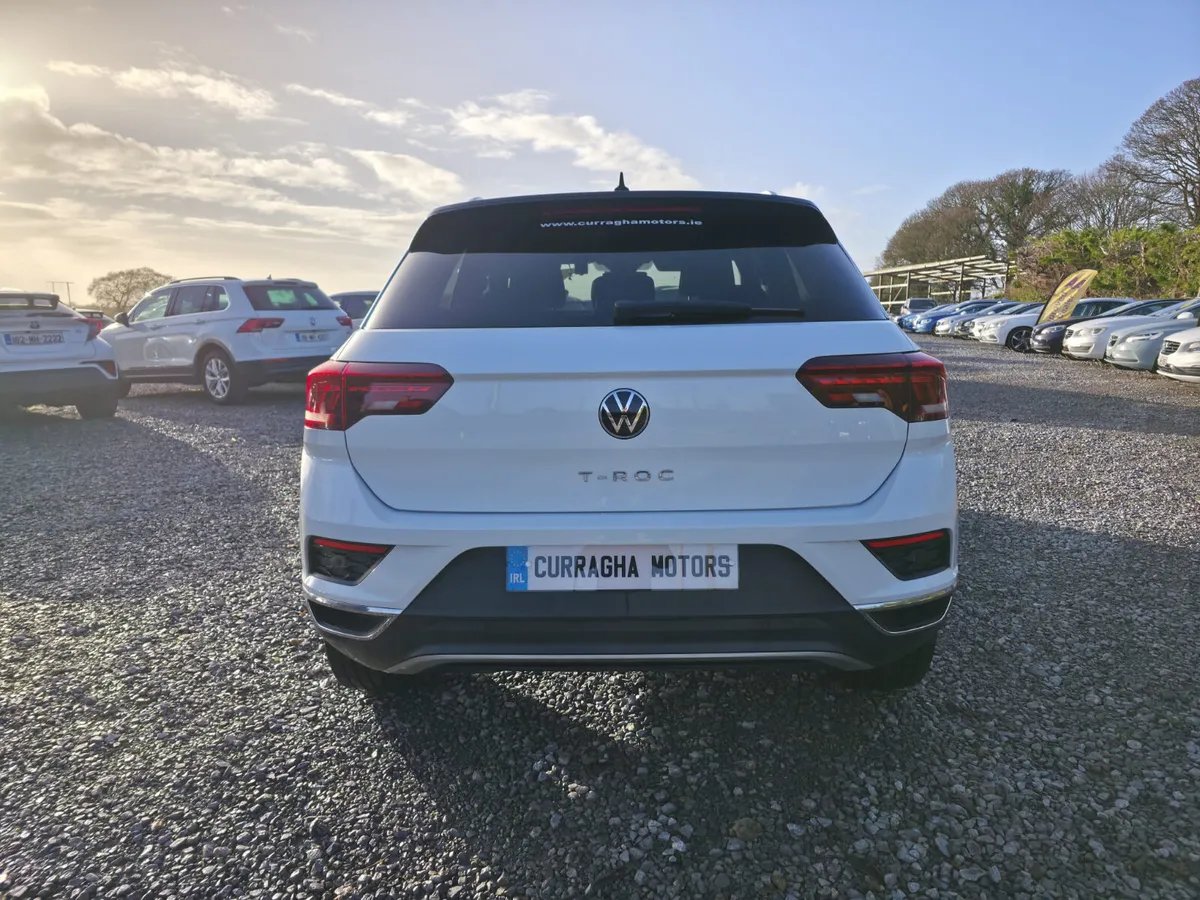 2022 Volkswagen T-Roc TDI Sport - Image 4