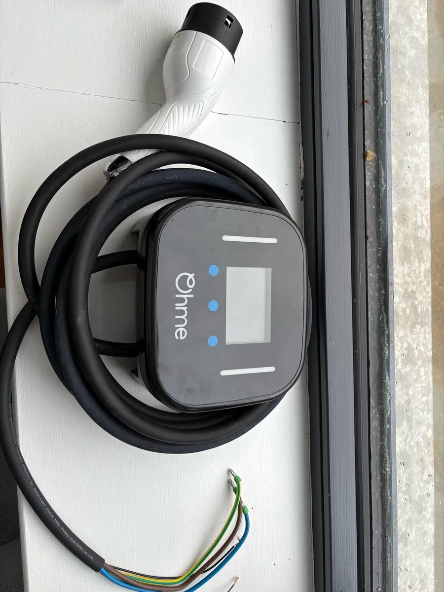 Ohme HomePro Smart EV 7.4kW Tethered 5M - Image 1
