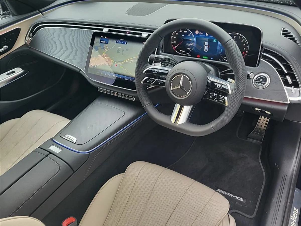 Mercedes-Benz E-Class E300de PHEV AMG EDITION PLUS - Image 2