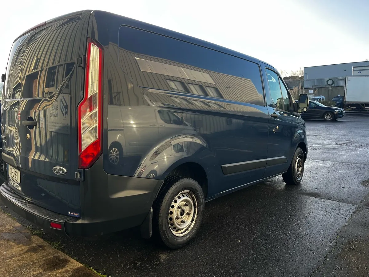 Transit Custom - Image 2