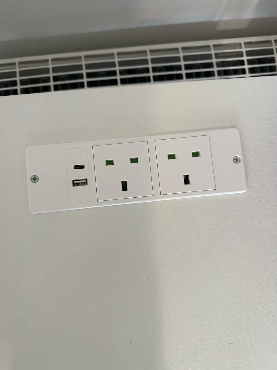 Computer desk 100*50 cm - Image 3