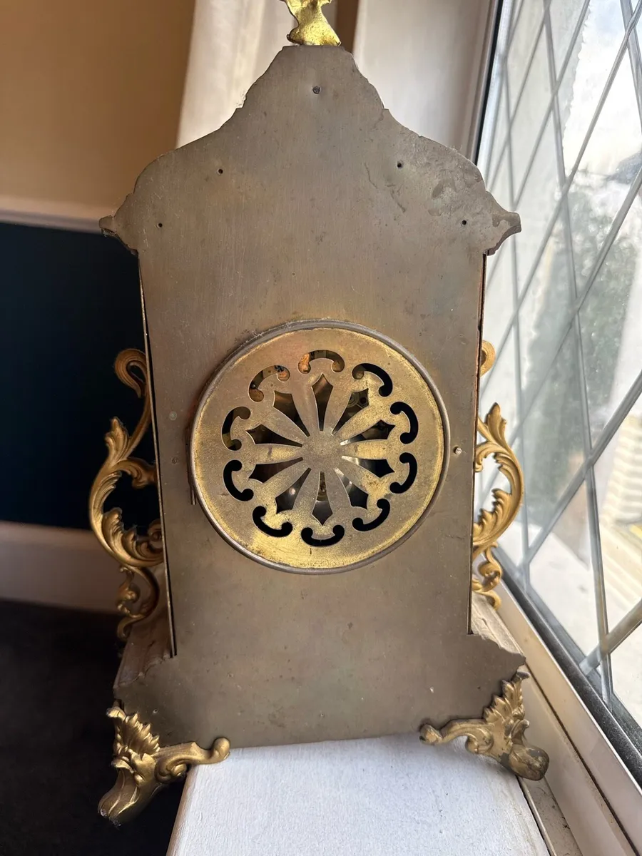 Ornate Vintage Mechanical Mantel Clock - Image 2