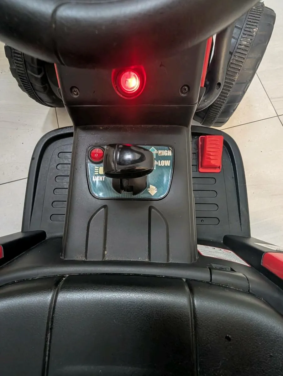 Electric Ride on Tractor - Image 3