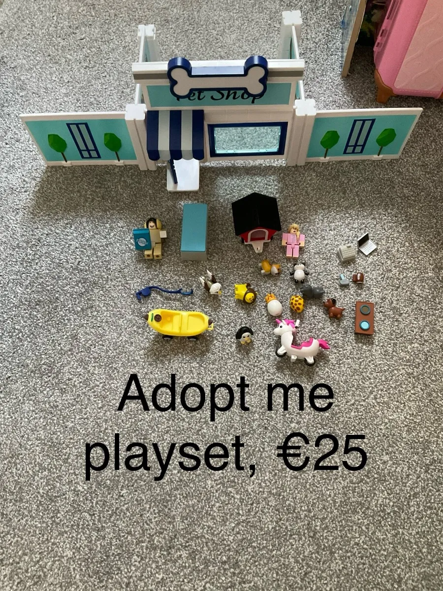 Adopt me playset, rarely used