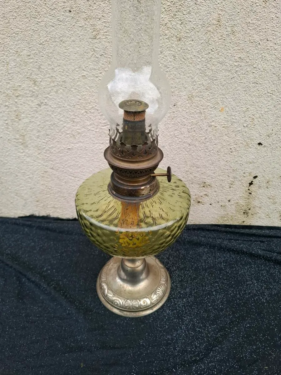 Glass antique oil lamp postage possible - Image 2