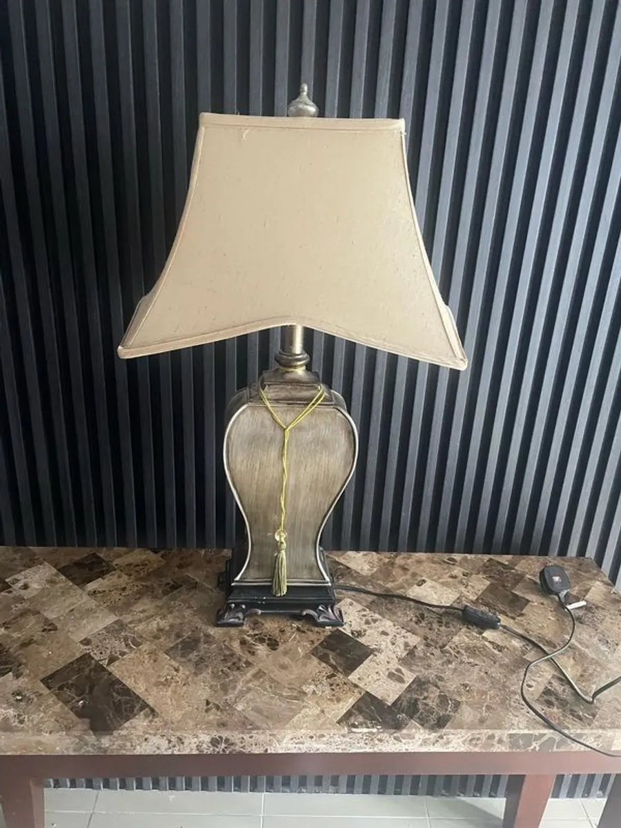 table and lamp for sale - Image 1