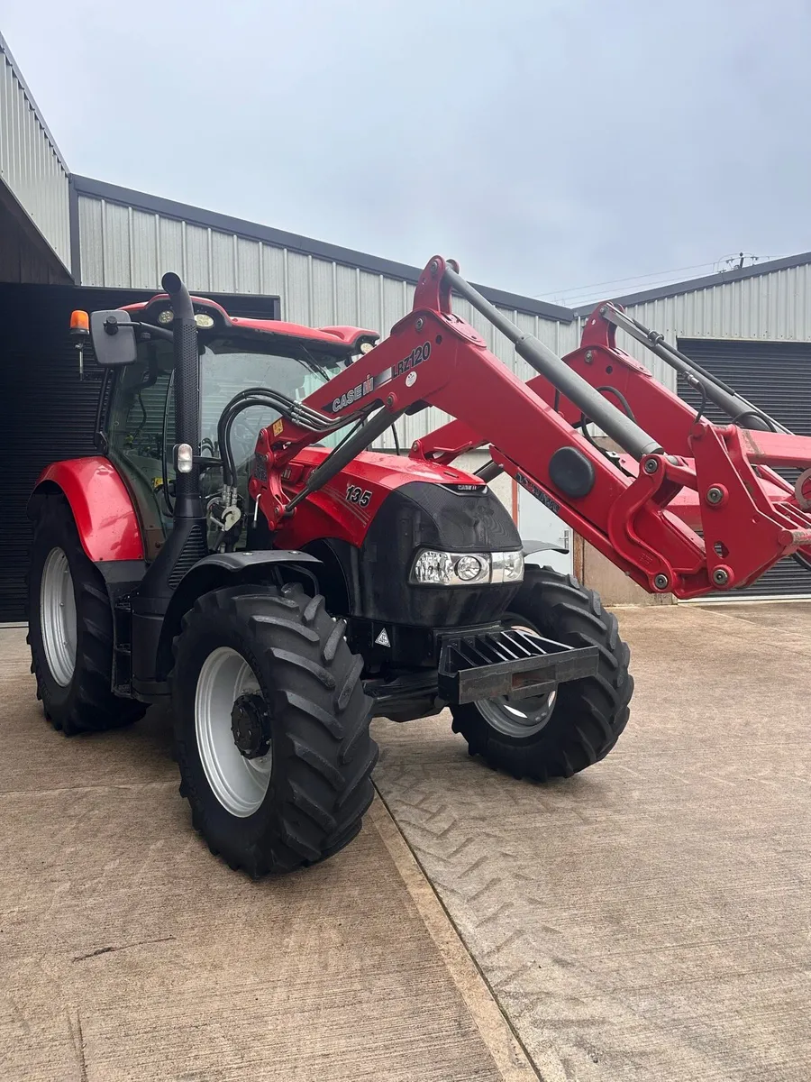 Case Maxxum 135 c/w loader - Image 1