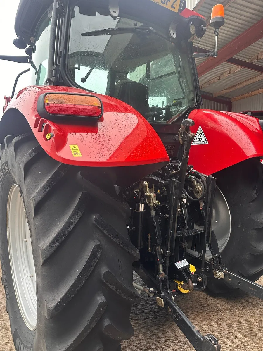 Case Maxxum 135 c/w loader - Image 3